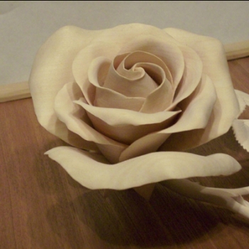 Talla de madera fina de la Rosa,detalle