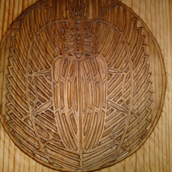 talla de un dibujo en mandala.