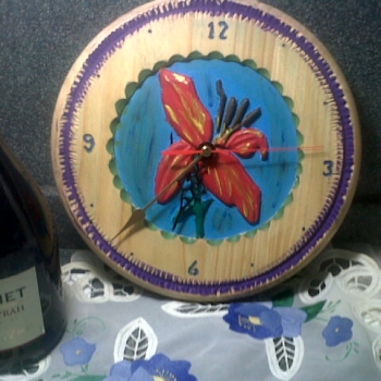Relojjito en madera de pino