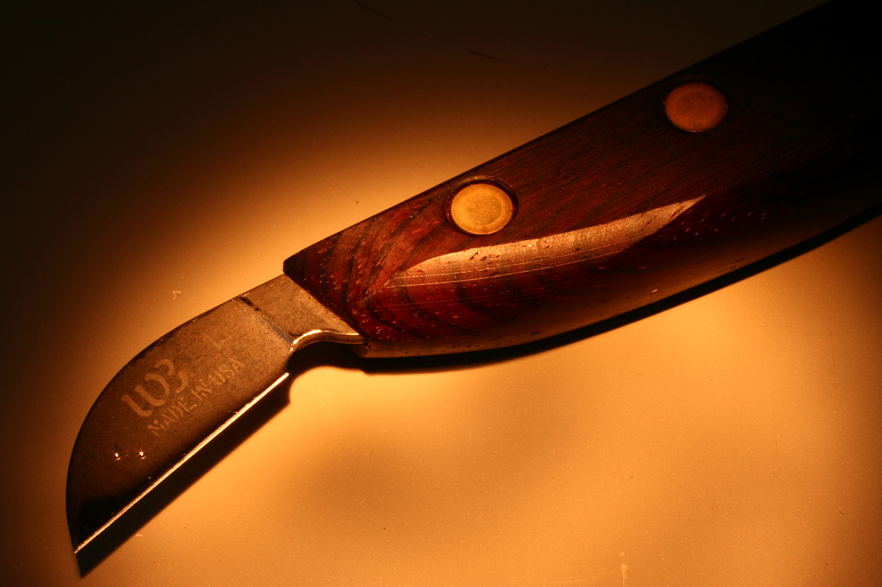 cuchillo_wb